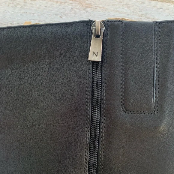 Naturalizer Black Carella Leather Wide-Calf Boot. Women's Size 8 - Picture 7 of 13